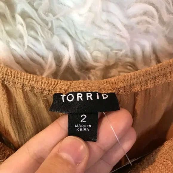 Torrid Cottagecore Boho Tank Tan/Brown Crochet, Ruffle bottom, NWT 2X - Picture 10 of 13
